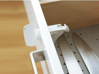 MAGNETRIEGEL / Kindersicherung