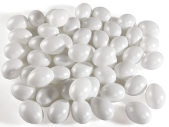 ŒUFS EN PLASTIQUE À DÉCORER H: 6 cm.