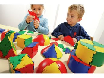 PRIMEIROS CONSTRUÇÕES POLYDRON 126 peças