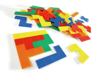 PLASTIC PENTAMINOS