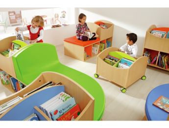 MITTLERER BÜCHERKASTEN Mit Rollrädern