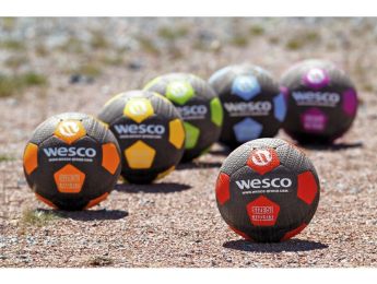 VOETBAL Street Soccer Maat 5