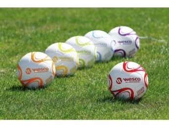 VOETBAL Gestikt Air Mattress Pro Maat 5