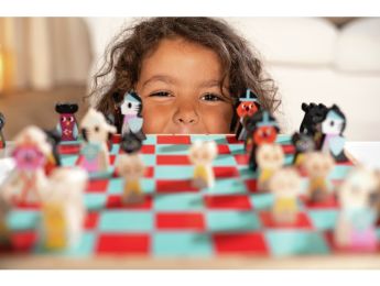 PREMIER JEU D’ÉCHECS
