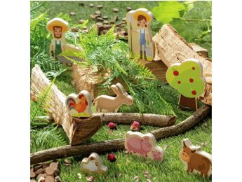 FIGURAS EM MADEIRA A quinta