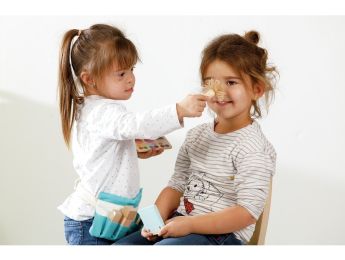 TROUSSE DE MAQUILLAGE