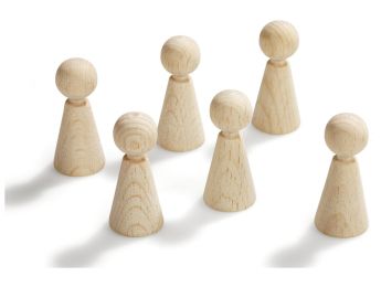 WOODEN FIGURINES TO DECORATE