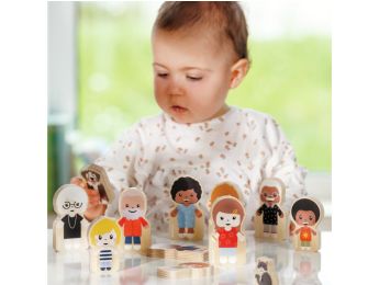MAXI-SET MIT 31 HOLZFIGUREN