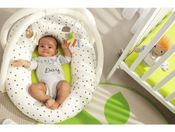 UNTERLEGTEPPICH FÜR BABYS Mit Spielbogen