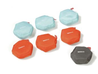VERZWAARDE PUCKS