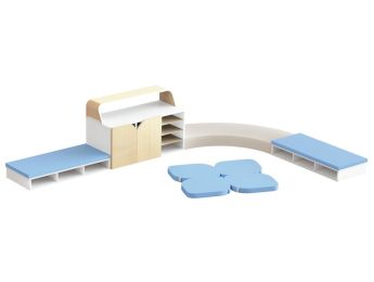 SET GROSSE ECKE KIDY S'COOL auf dem Boden stehend