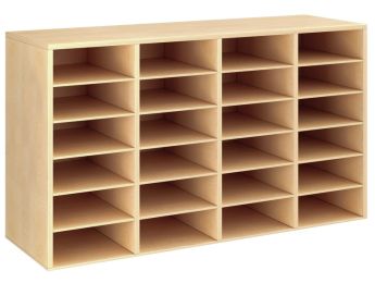 GEMELAMINEERD MEUBEL H: 81 cm - L: 139 cm 20 legplanken