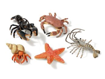 CRUSTACEAN FIGURINES