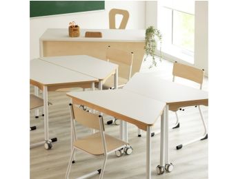 TABLE PLATEAU STRATIFIÉ - PIÉTEMENT MÉTAL ET ROULETTES - Trapèze 75x45 cm