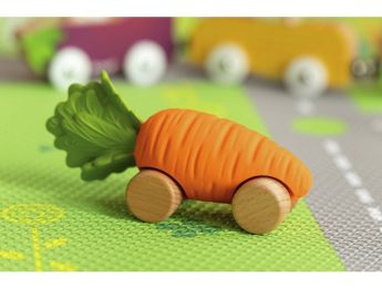 VOITURE EN CAOUTCHOUC Cathy la carotte