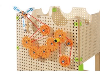 SET JUNIOR INVENTOR Plug it
