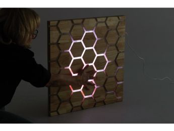 PANNEAU INTERACTIF LUMINEUX NID D'ABEILLE