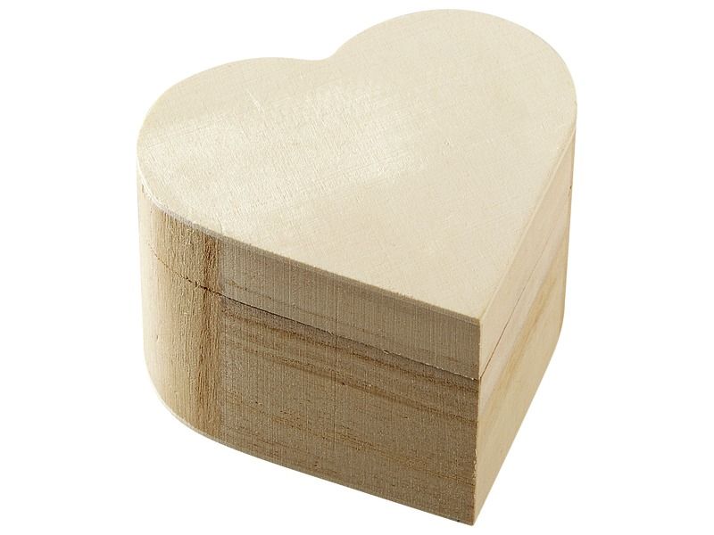 HEART SHAPED BOX TO DECORATE with magnetic closing