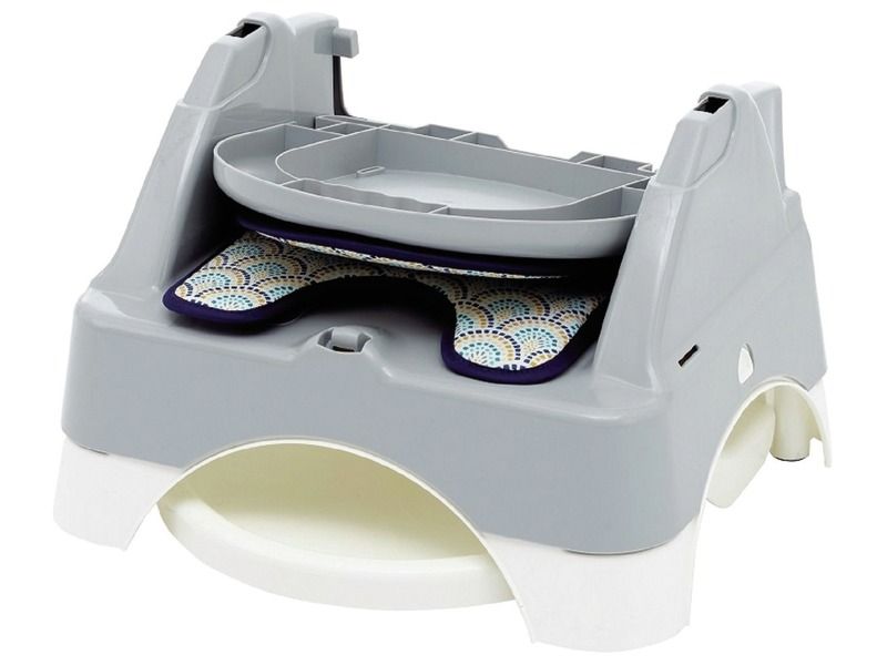 BOOSTER SEAT WITH TRAY