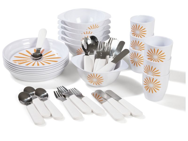 MAXI PACK OF PATTERNED MELAMINE TABLEWARE AND ECO-FRIENDLY CUTLERY