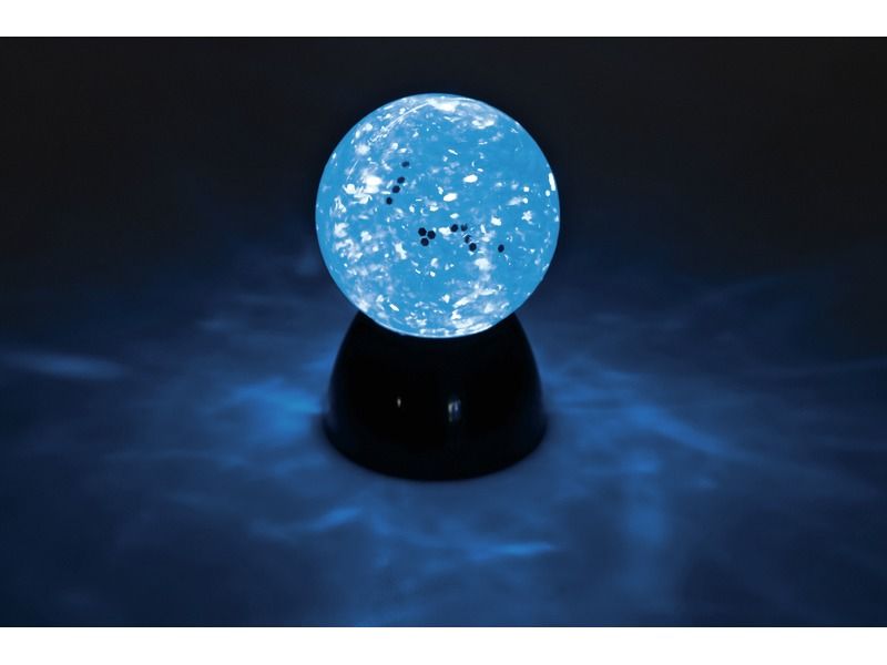 COLOURED LIGHT-UP WATER BALL