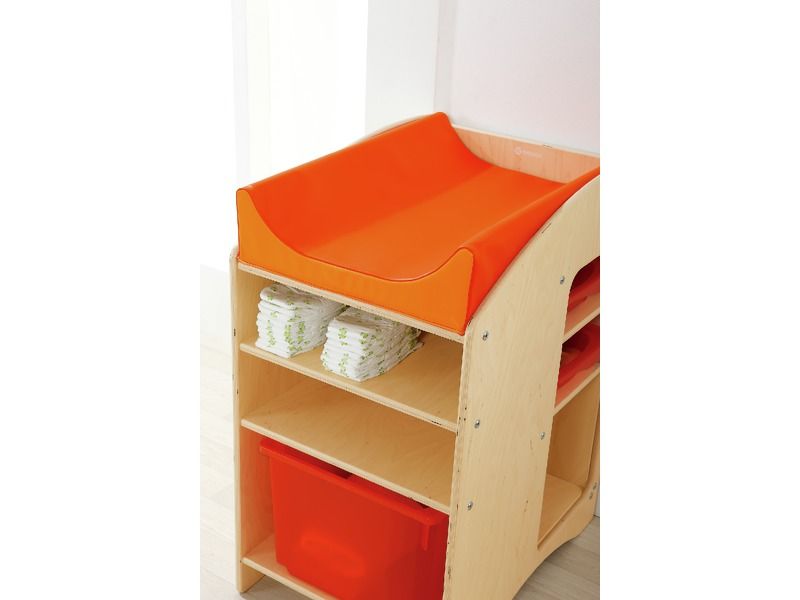Basic CHANGING TABLE + 6 PLASTIC CONTAINERS + CHANGING MAT