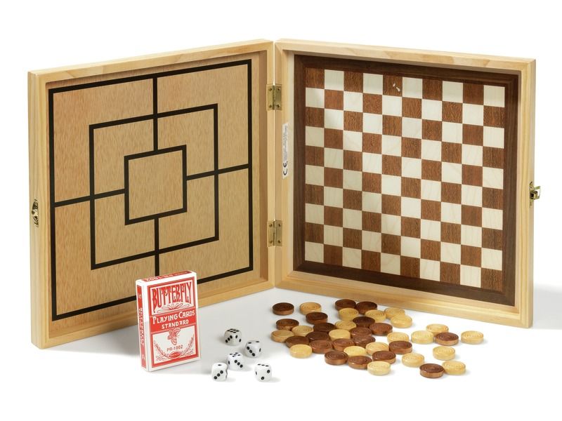 100 rules BOARD GAME CHEST