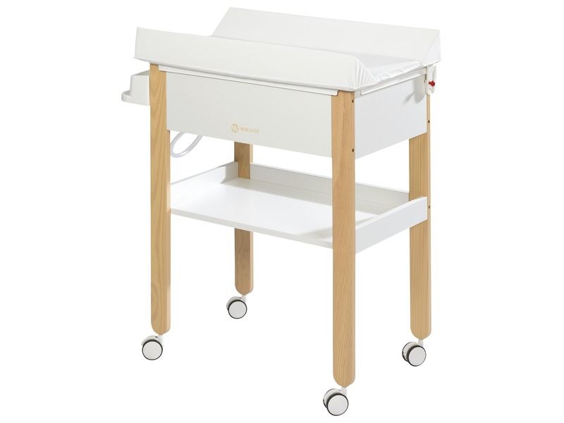 CHANGING TABLE WITH SERENITY BATHTUB
