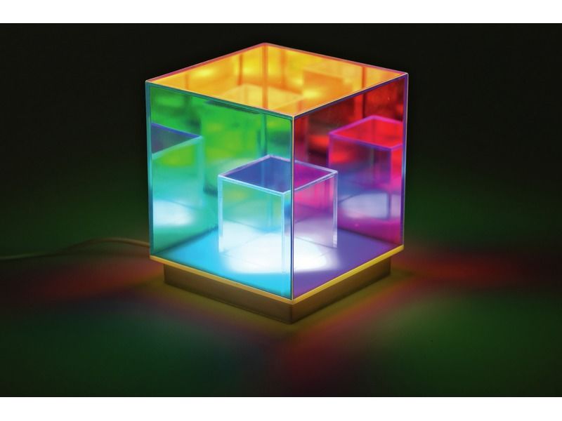 LICHTGEVENDE 3D-KUBUS