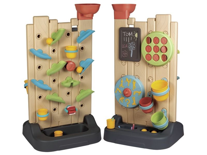 WATER ACTIVITY WALL