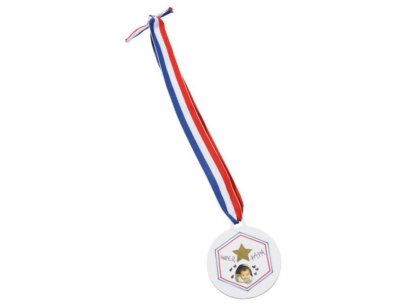 MEDALS TO DECORATE