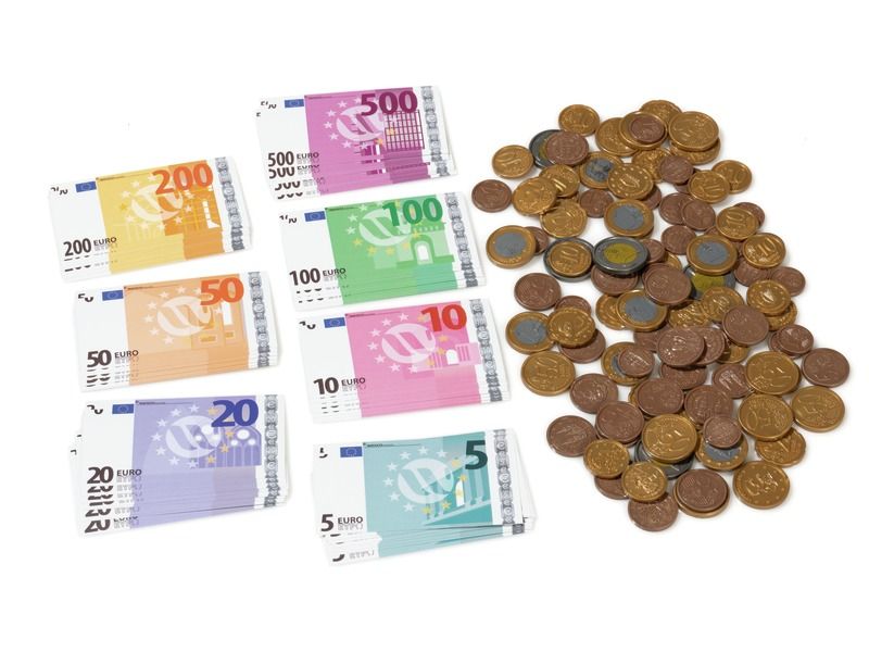 SET MIT 56 SCHEINEN UND 100 MÜNZEN IN EURO