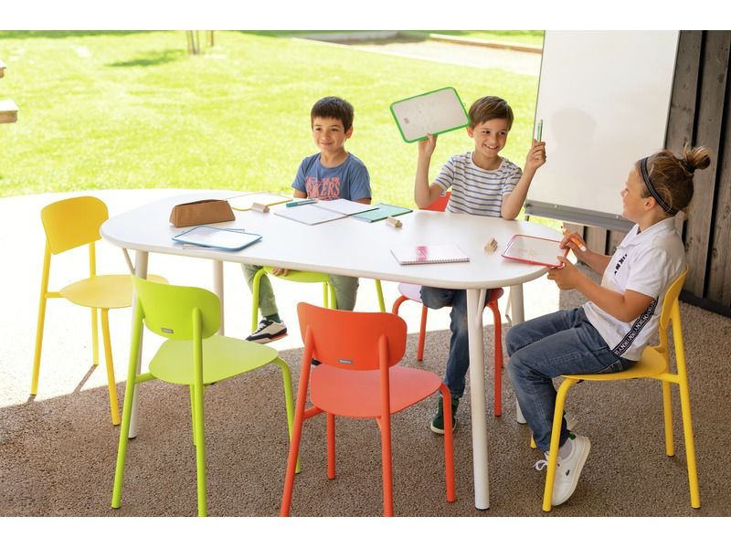 Zoé CHAIR
