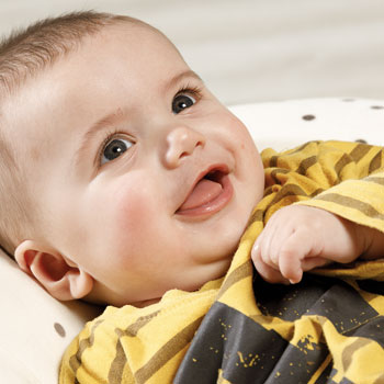 Les Essentiels pour Bébé Wesco : l'éveil des 0-3 mois